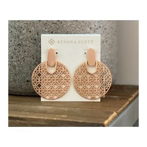 Kendra Scott • “Didi” Rose Gold Earrings